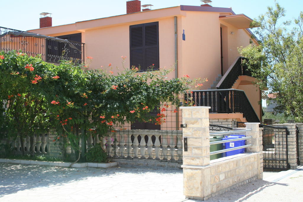 Apartments Santa Barbara Biograd Na Moru Eksteriør billede